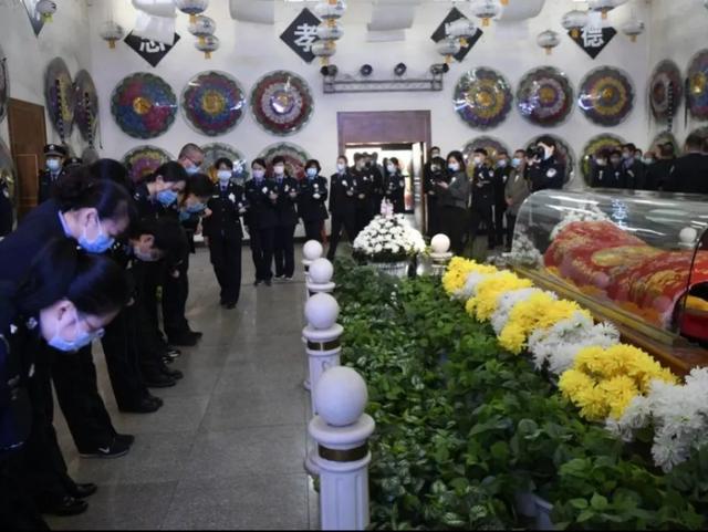 临汾序曲,开场音乐绽放