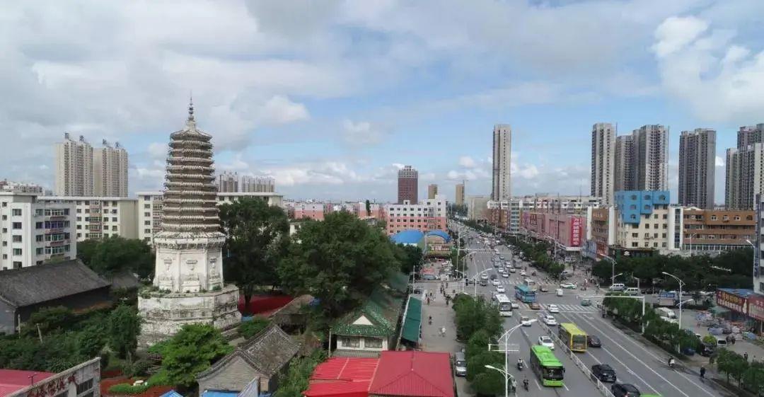 阜新日常,友情、家庭与温馨的一天旅程